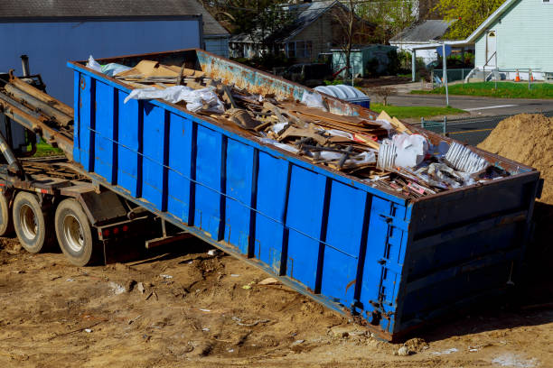 Best Garage Cleanout  in Lawton, MI